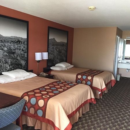 Super 8 By Wyndham Bastrop Tx Motel Luaran gambar