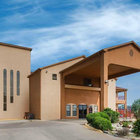 Super 8 By Wyndham Bastrop Tx Motel Luaran gambar