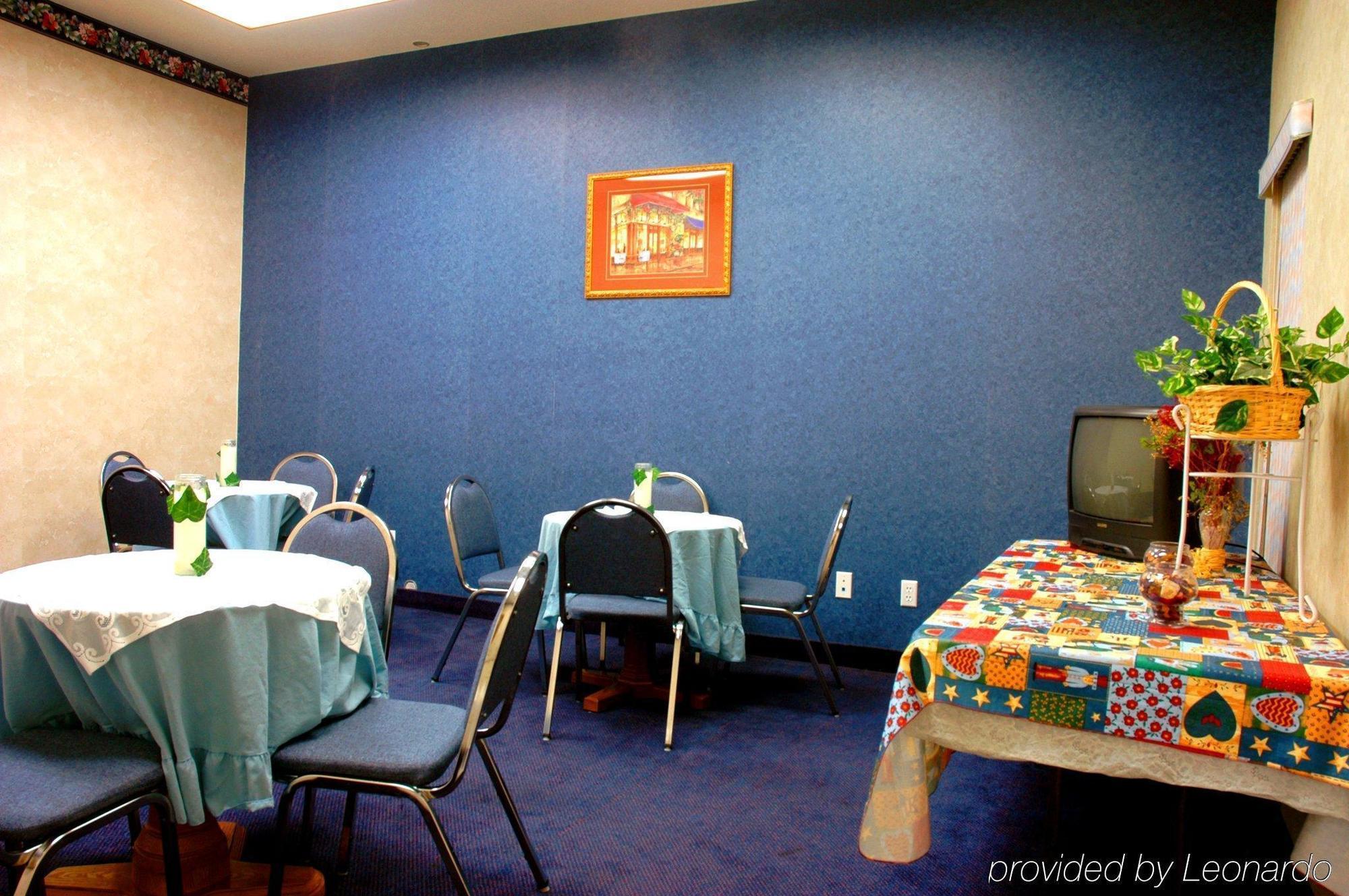 Super 8 By Wyndham Bastrop Tx Motel Luaran gambar