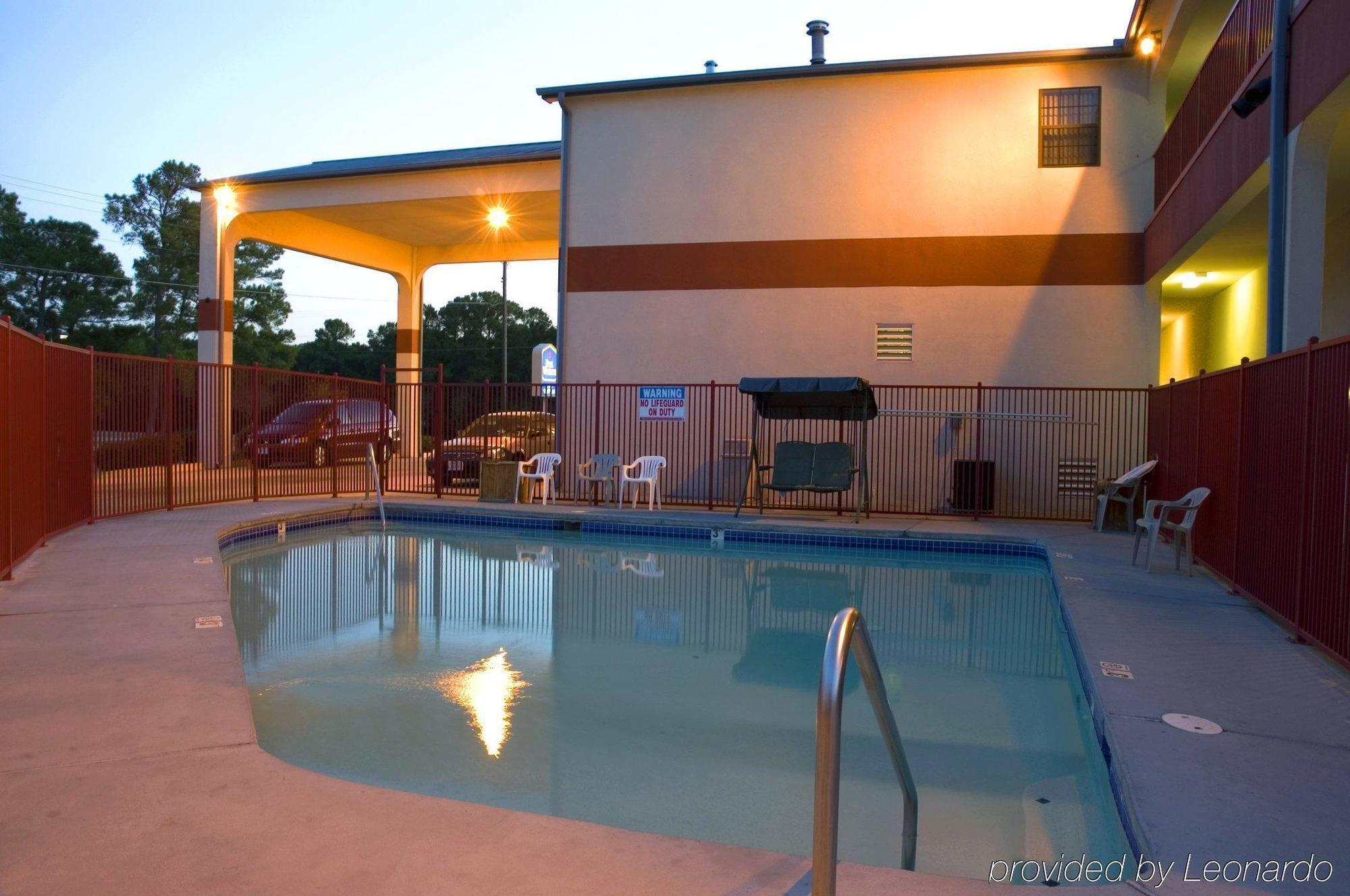 Super 8 By Wyndham Bastrop Tx Motel Luaran gambar