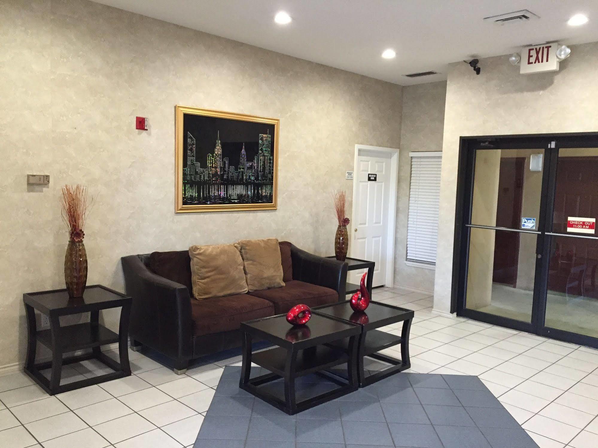 Super 8 By Wyndham Bastrop Tx Motel Luaran gambar