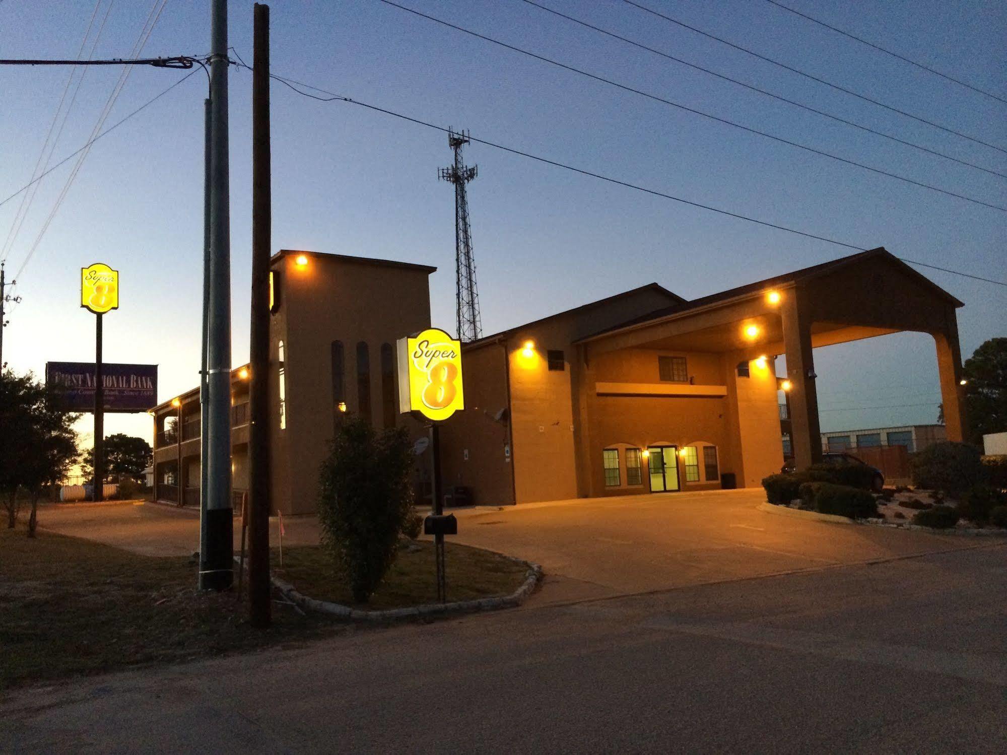 Super 8 By Wyndham Bastrop Tx Motel Luaran gambar