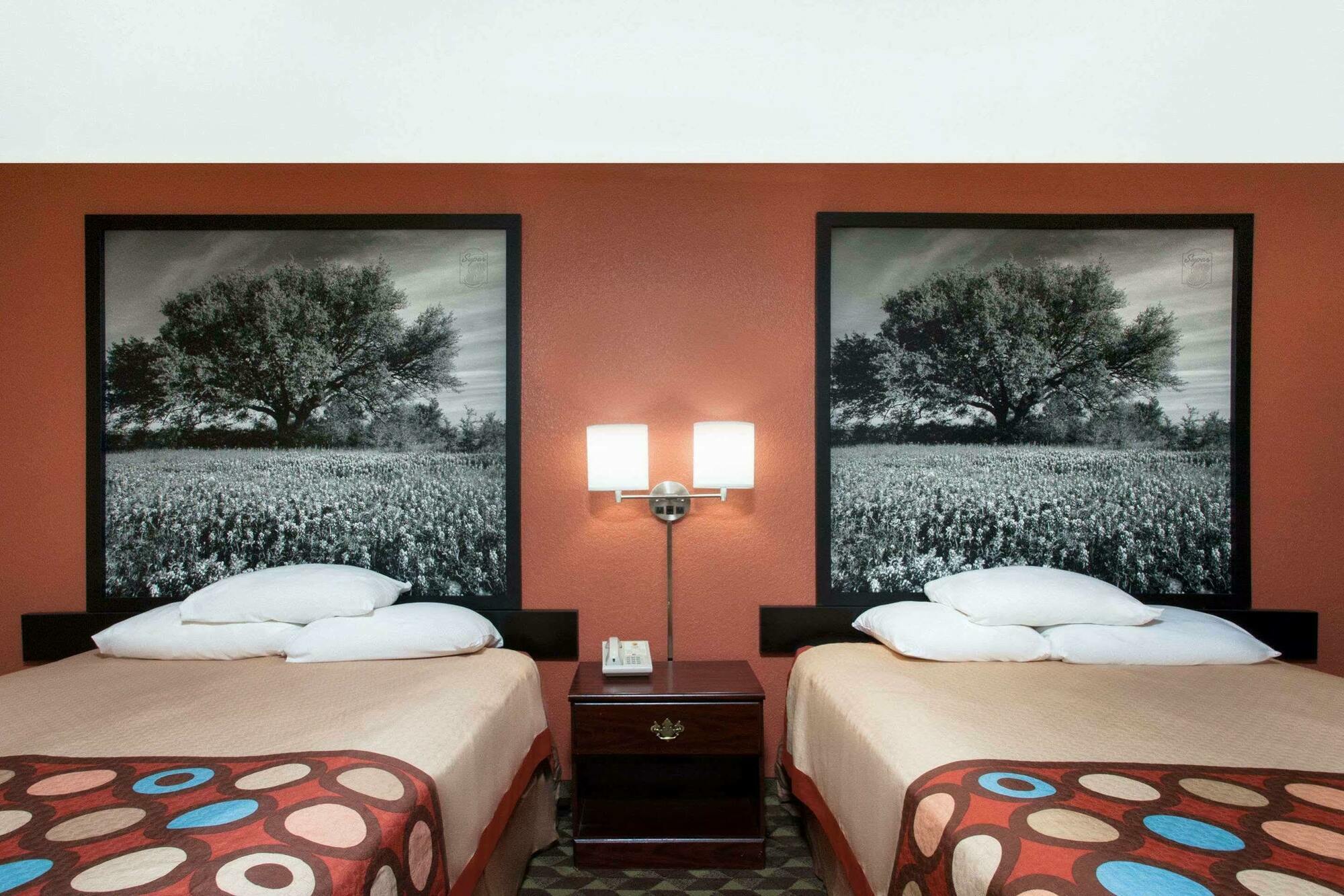 Super 8 By Wyndham Bastrop Tx Motel Luaran gambar